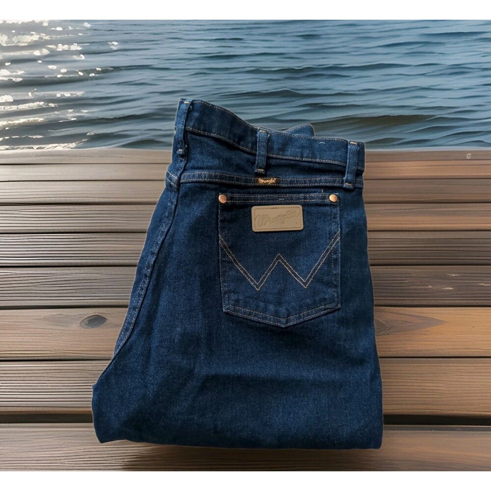 WRANGLER 947STR STRETCH DARK WASH BLUE DENIM JEANS MEN'S SIZE 38X34 EUC